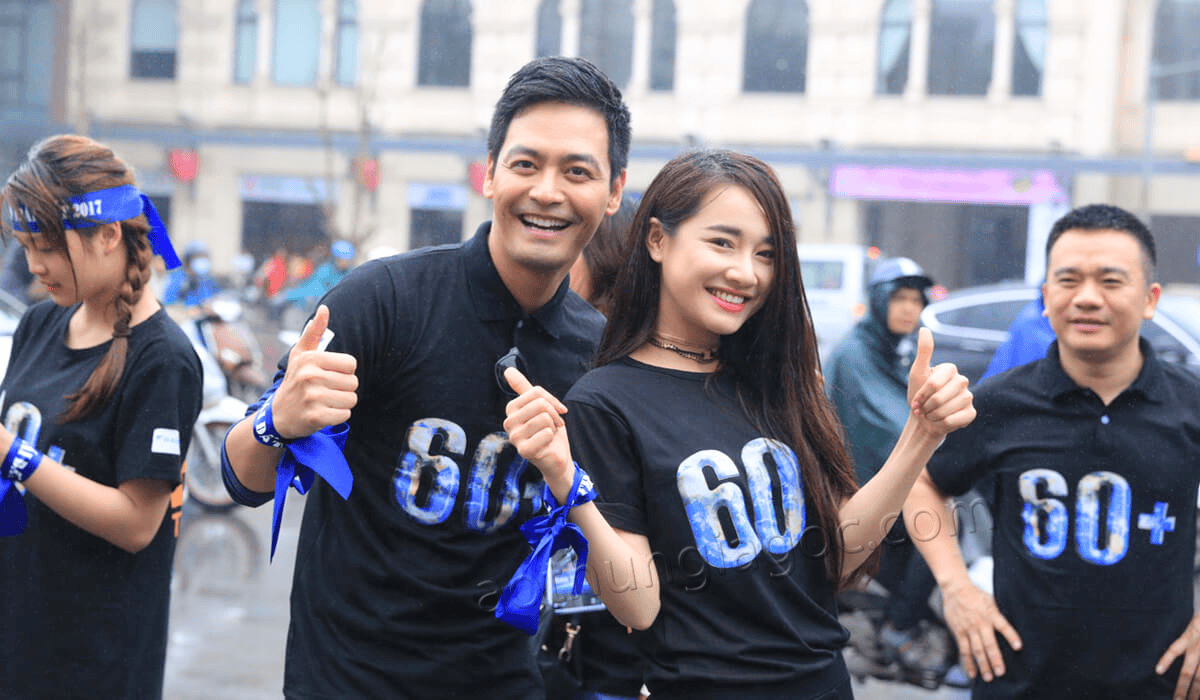 đồng phục áo thun may nhanh lấy gấp